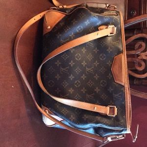 Lui Vuitton Handbag.